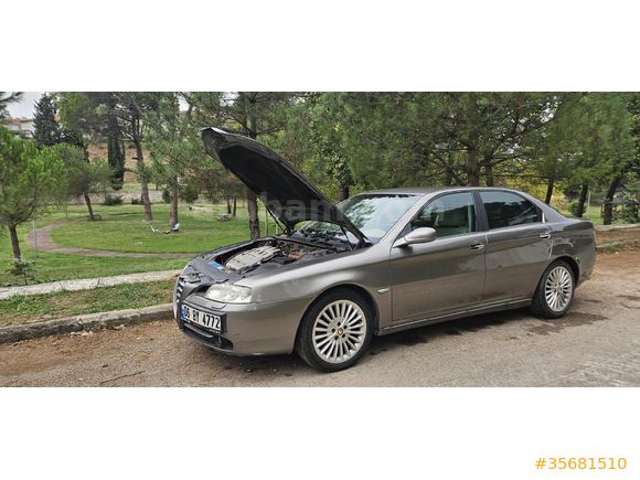 Sahibinden Alfa Romeo 166 2.0 TS Distinctive 2005 Model İstanbul