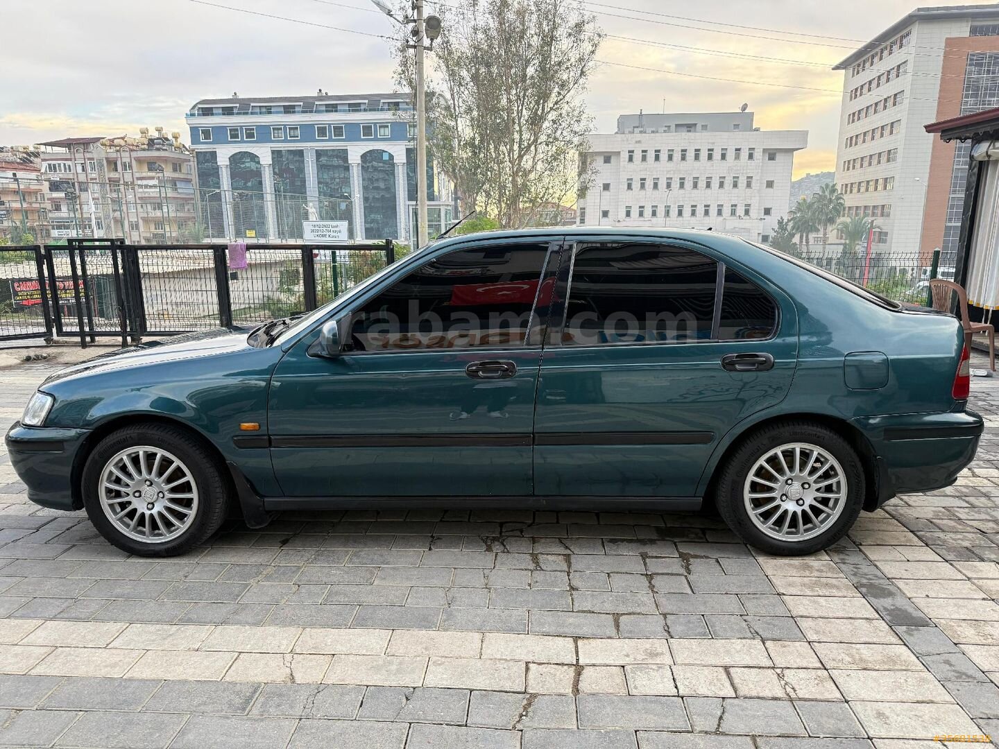 Sahibinden Honda Civic 1.6 i ES 1999 Model Antalya 280.000 km Yeşil 7