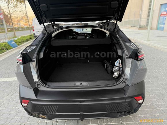 Sahibinden /Peugeot 408 /Allure 2023 Model /24.000 km