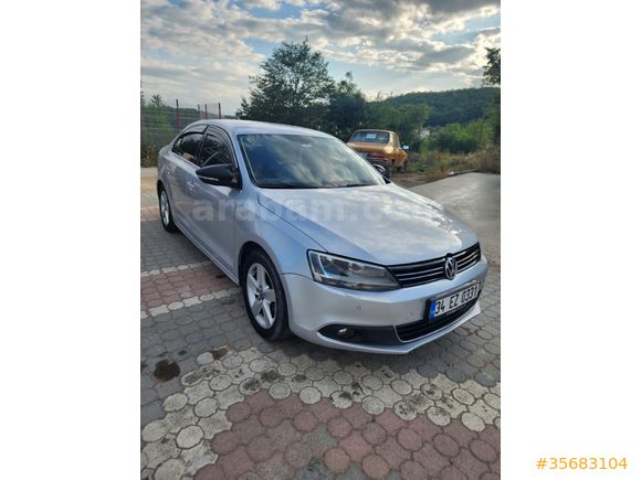 Sahibinden Volkswagen Jetta 1.6 TDi Comfortline 2014 Model