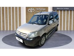 TOYOTA BAKIRCILAR 2007 BERLİNGO COMBİ 1.9 DİZEL - 179.000 KM