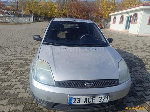 Sahibinden Ford Fiesta 1.4 TDCi Comfort 2003 Model