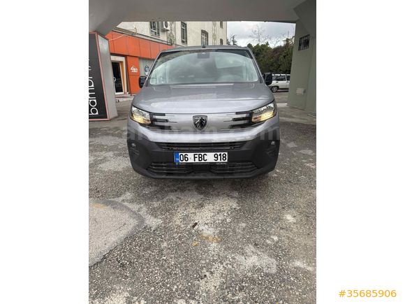 Sahibinden Peugeot Partner 1.5 BlueHDI Comfort 2025 Model 