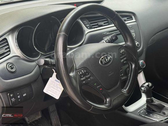 CML AUTO'DAN**FIRSAT ARACI**2017 CEED DİZEL OTOMATİK KREDİ UYGN