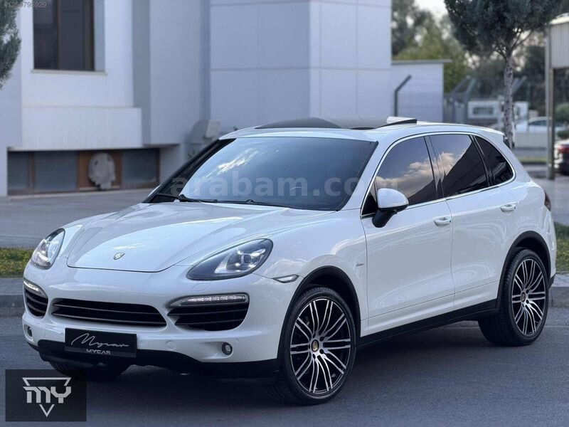 PORSCHE CAYENNE 3.0 D CAM TAVAN SANRUF İÇİ BEJ