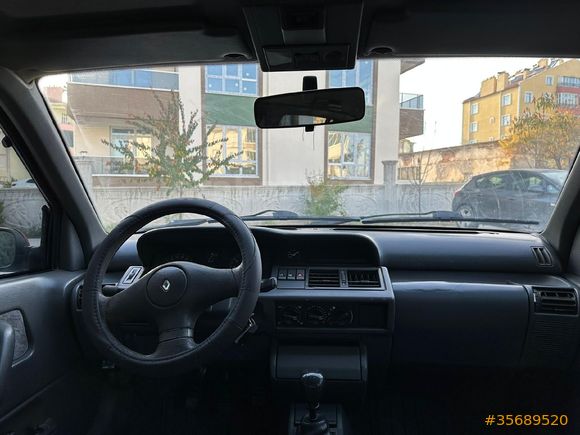Sahibinden Renault Clio 1.4 RN 1997 Model