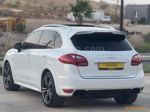 SINIF TEMİZLİKTE PORSCHE CAYENNE