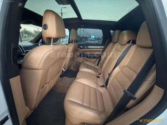 SINIF TEMİZLİKTE PORSCHE CAYENNE