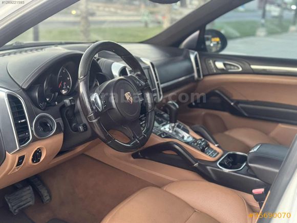 SINIF TEMİZLİKTE PORSCHE CAYENNE