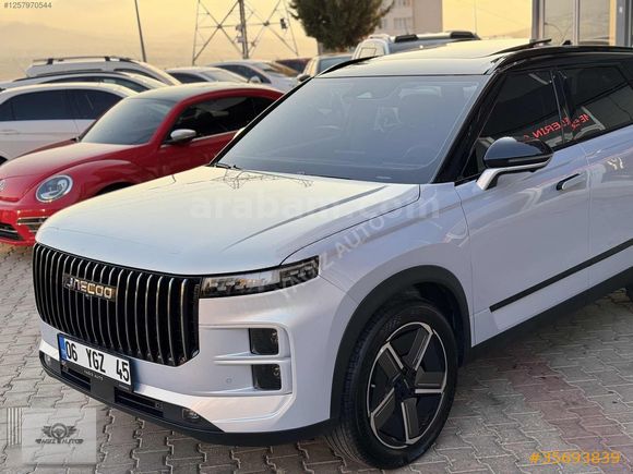 YAĞIZ AUTODAN 2024 JAECOO ÇİFT RENK 14 km BOYASIZ
