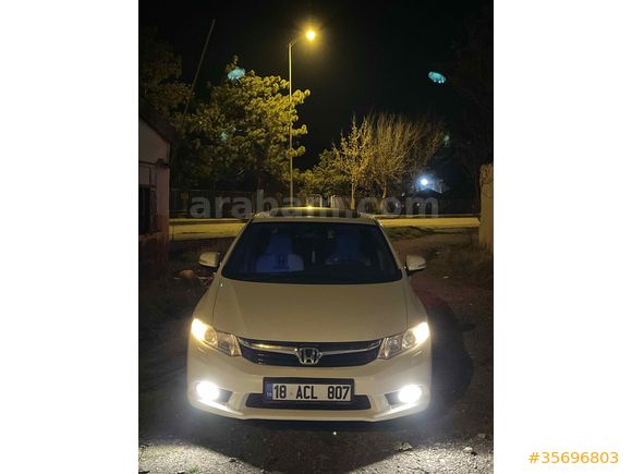 Sahibinden Honda Civic 1.6 i-VTEC ECO Elegance 2013 Model 