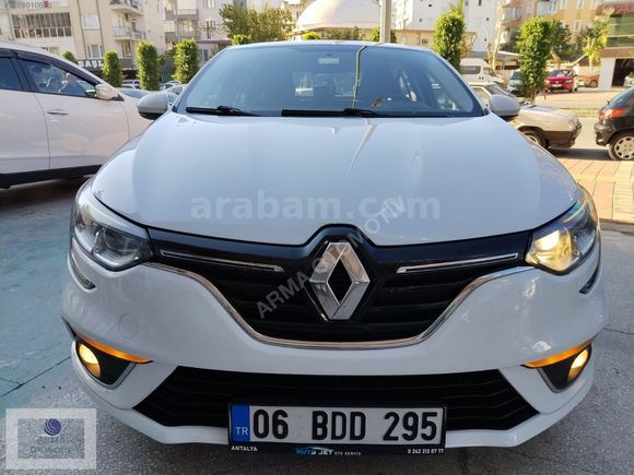 2017 MODEL MEGANE DİZEL TOUCH LED FAR OTOMATİK VİTES ORJİNAL
