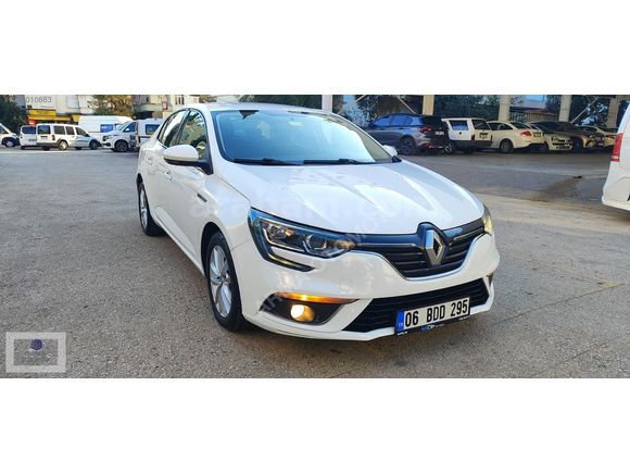 2017 MODEL MEGANE DİZEL TOUCH LED FAR OTOMATİK VİTES ORJİNAL