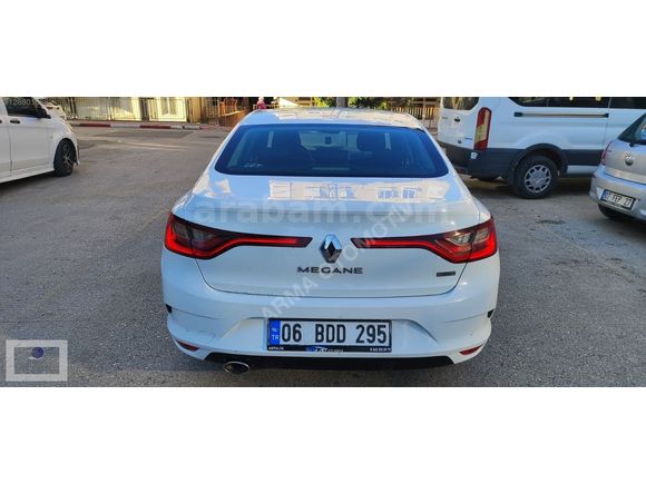 2017 MODEL MEGANE DİZEL TOUCH LED FAR OTOMATİK VİTES ORJİNAL