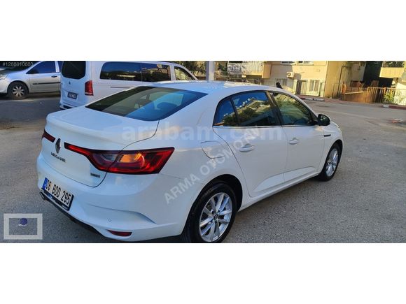 2017 MODEL MEGANE DİZEL TOUCH LED FAR OTOMATİK VİTES ORJİNAL
