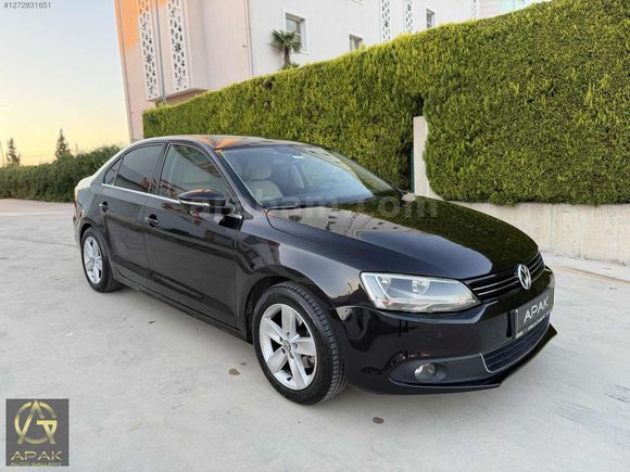 VOLKSWAGEN JETTA 1.2 TSI