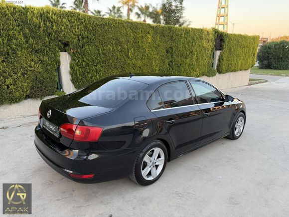 VOLKSWAGEN JETTA 1.2 TSI