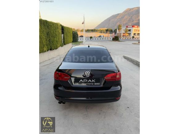 VOLKSWAGEN JETTA 1.2 TSI