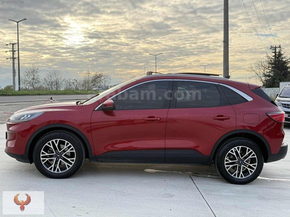 2022 FORD KUGA 1.5 EcoBoost TİTANYUM 20'BİN KMDE HATASIZ