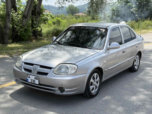 Galeriden Hyundai Accent 1.6 Admire 2005 Model Sakarya