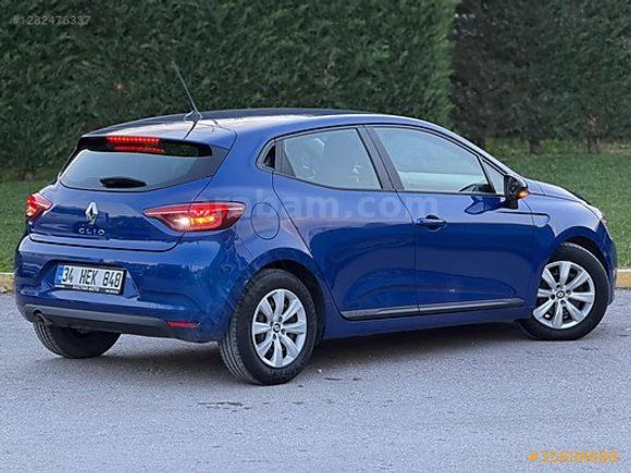 BOZTAŞ AUTODAN 2023 MODEL RENAULT CLİO