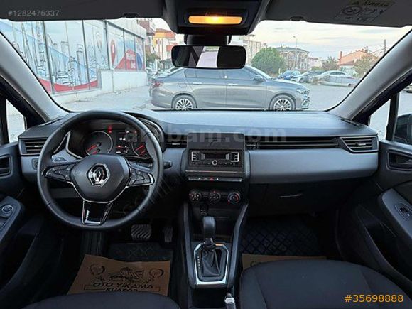 BOZTAŞ AUTODAN 2023 MODEL RENAULT CLİO