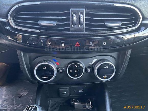 ŞİMŞEK AUTO'DAN EGEA CROSS 1.6 MULTİJET LOUNGE-HYLET EKRN-TABLET