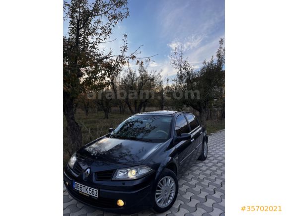 Sunroff-Otomatik Far ve Yağmur Sensörü-Djital klimalı Full+Full