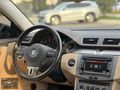 DİZEL OTOMATİK 140.000 KM DE FULL YETKİLİ SERVİS BAKIMLI PASSAT
