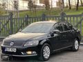 DİZEL OTOMATİK 140.000 KM DE FULL YETKİLİ SERVİS BAKIMLI PASSAT