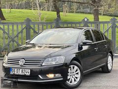 DİZEL OTOMATİK 140.000 KM DE FULL YETKİLİ SERVİS BAKIMLI PASSAT