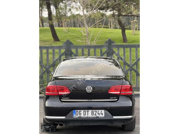 DİZEL OTOMATİK 140.000 KM DE FULL YETKİLİ SERVİS BAKIMLI PASSAT