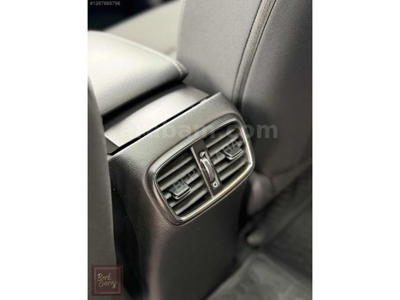 İ30 - DİZEL OTOMATİK - CAM TAVAN -DEĞİŞENSİZ
