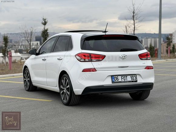 İ30 - DİZEL OTOMATİK - CAM TAVAN -DEĞİŞENSİZ