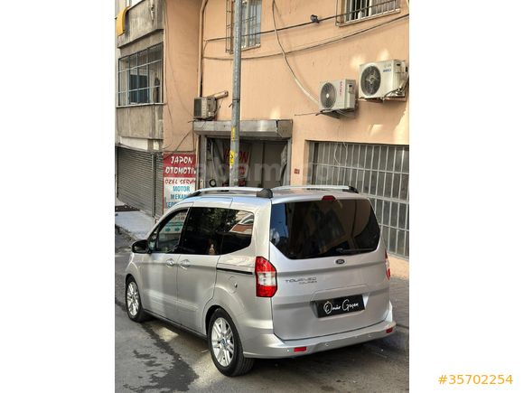 Sahibinden Ford Tourneo Courier 1.5 TDCi Titanium Plus 2018 Model
