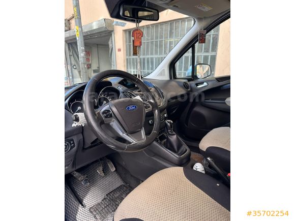 Sahibinden Ford Tourneo Courier 1.5 TDCi Titanium Plus 2018 Model