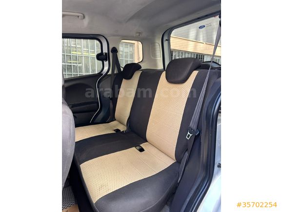 Sahibinden Ford Tourneo Courier 1.5 TDCi Titanium Plus 2018 Model