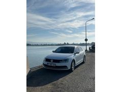 Sahibinden Volkswagen Jetta 1.2 TSi BlueMotion Trendline 2015 Model