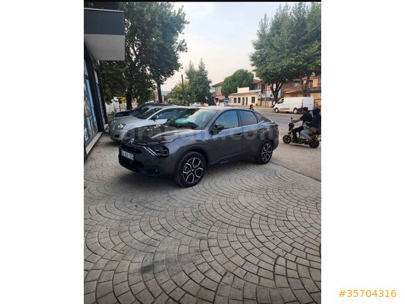 Sahibinden 2024 Eylül çıkışlı  Citroen e-C4 X Shine Bold 2023 Model 