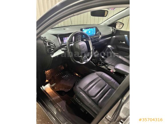 Sahibinden 2024 Eylül çıkışlı  Citroen e-C4 X Shine Bold 2023 Model 