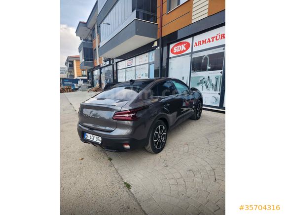 Sahibinden 2024 Eylül çıkışlı  Citroen e-C4 X Shine Bold 2023 Model 