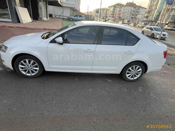 Sahibinden Skoda Octavia 1.6 TDI Style CR 2015 Model 