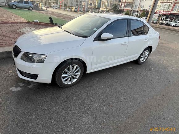Sahibinden Skoda Octavia 1.6 TDI Style CR 2015 Model 