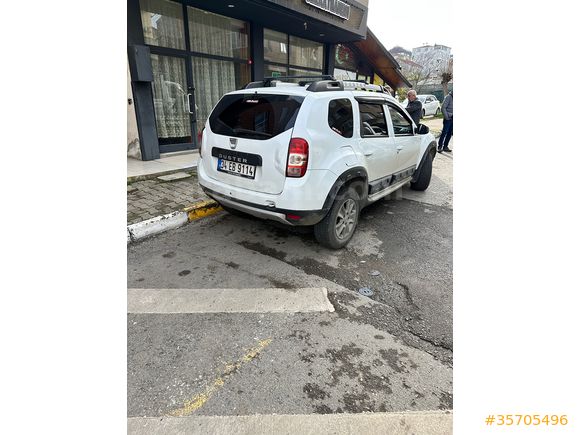 Sahibinden Dacia Duster 1.5 dCi Laureate 2013 Model  280.000 km Beyaz