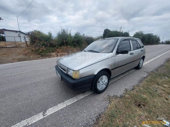 Sahibinden Fiat Tipo 1.4 S 1999 Model  arac garaj arabası orjinaldir 2. sahibiyim astsubaydan alındı motor şansıman restore edildi akü sıfır tekerler