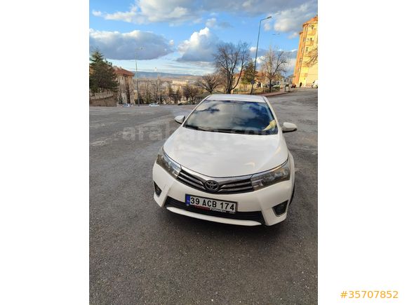 Sahibinden Toyota Corolla 1.33 Life 2015 Model