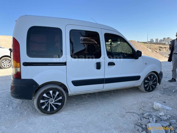Sahibinden Renault Kangoo 1.5 dCi Expression 2009 Model 