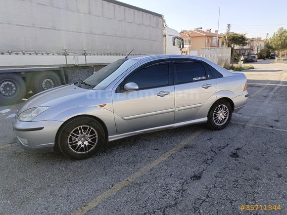 SAHİBİNDEN TEMİZ 2004 FULL CHİA FOCUS 1