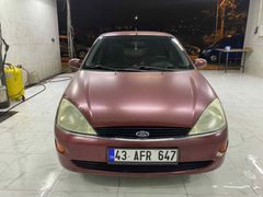 Sahibinden Ford Focus 1.6 Ghia 2001 Model 