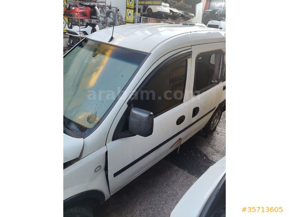 2002 - 2012 Opel Combo C Çıkma Sol Ön Kapı - GM